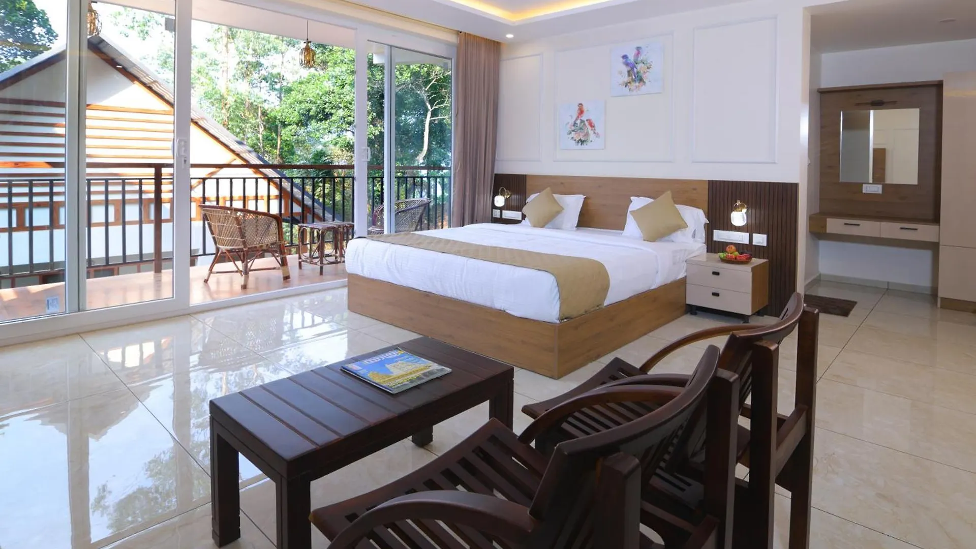 Otel Evaara Resorts Anachal
